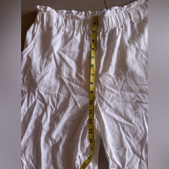 Ruby Rd Capri Pants M Ivory Elastic Waist Pockets Cottage Core Beachy Casual - Picture 12 of 15